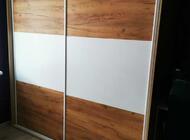 Grajewo ogłoszenia: Sprzedam pojemną szafę 200cmx210cm głębokość 64cm

Do... - zdjęcie