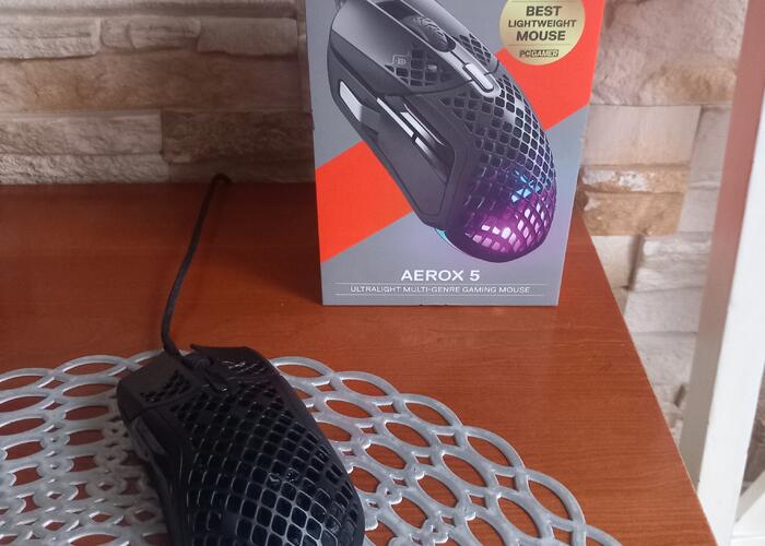 Grajewo ogłoszenia: Sprzedam myszkę do komputera. Myszka jest w idealnym stanie....